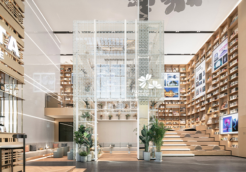 MUSE Design Awards Winner - Multi Functional Sales Center of Overseas Huanyu Time Square by Shanghai GSD Interior Design 