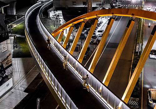 MUSE Design Awards Winner - Leaping curve - Bikeway bridge at the heart of Tanzi