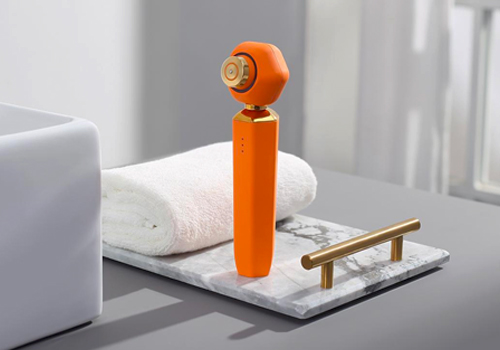 MUSE Design Awards - Handheld Dual Frequency Beauty Device