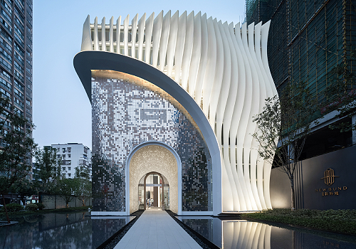 MUSE Architectural Design Winner - Xinda New Bund Project Center by SHUISHI