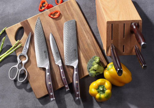 MUSE Design Awards - Plume Luxe Damascus Chef Knives 