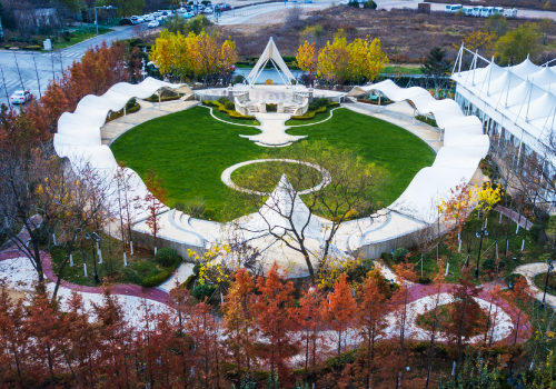 MUSE Design Awards Winner - Meijiameinong Wedding Art Centre by Dalian Polytechnic University & Landsun (Dalian) Architectural Landscape Design Co., Ltd