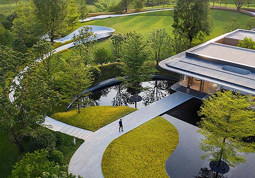 MUSE Design Awards Winner - YUEXIU HEMC Grand Mansion by GUANGZHOU CITY CONSTRUCTION DEVELOPMENT DESIGN INSTITUTE CO., LTD., SWA Group