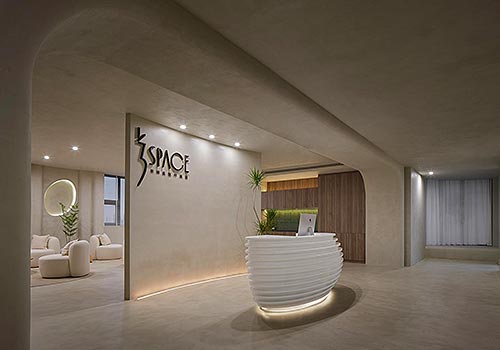MUSE Design Awards Winner - YILINMEI Aesthetic Medical Space by WEISHI Design