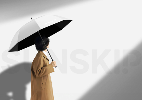 MUSE Design Awards Winner - Carbon Fiber Ultra-Light Straight Handle Umbrella by Sunlight (Shenzhen) Technology Co., Ltd.