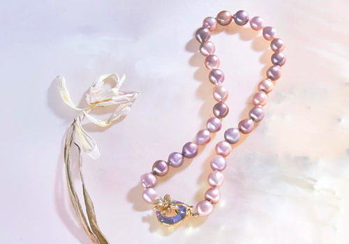 MUSE Design Awards Winner - Purple Lily Pearl Necklace by Shanghai HAPEARL Jewelry Co., Ltd.