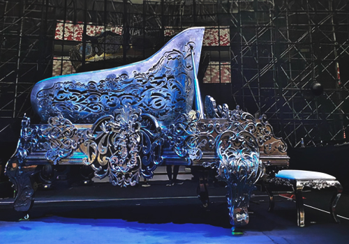 MUSE Design Awards Winner - JAY CHOU CARNIVAL WORLD TOUR -The Baroque style piano by Artjoey Visual Communication Stage Design Company