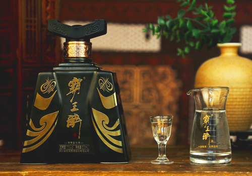 MUSE Design Awards Winner - Xiangyu the Conqueror Vintage-plus Liquor by HUBEI SHIHUA LIQUOR CO.,LTD