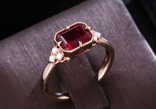 MUSE Design Awards - Ruby ring