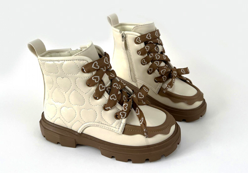 MUSE Design Awards - Puff Fashion Boots
