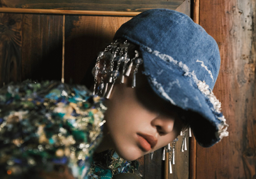 MUSE Design Awards - BELL CHIME Tianyu Gu x New Era