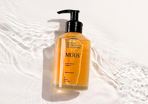 MUSE Design Awards - Amino Acid Yeast Revitalizing Facial Cleanser