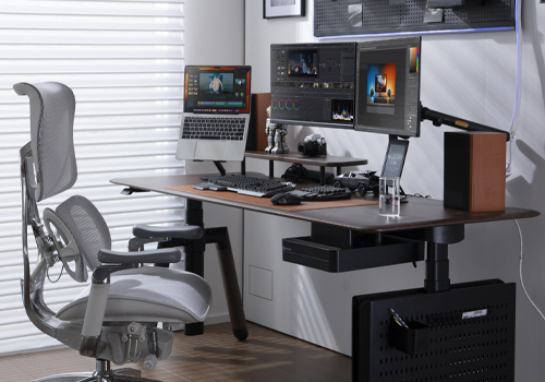 MUSE Design Awards - D07 office desk