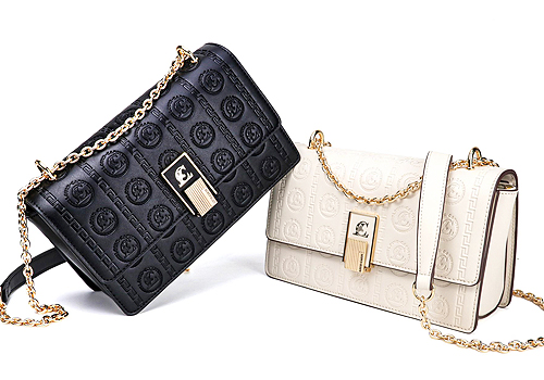 MUSE Design Awards - Louis·Cardy Classic Flap Baguette Handbag