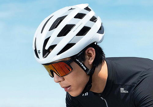 MUSE Design Awards - XUNTING ZX-13 BICYCLE HELMET