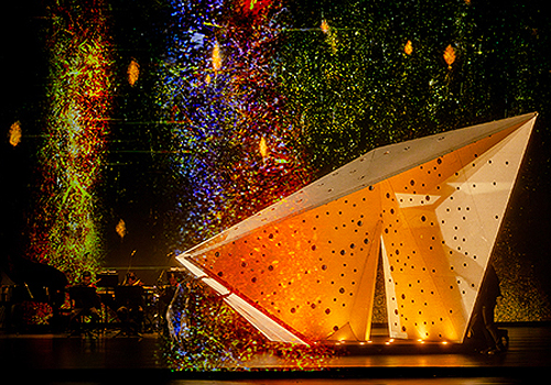 MUSE Design Awards - Pursuing the Light Ahead-Into PAUL CHIANG