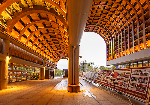 MUSE Design Awards Winner - Kengzi Technology and Culture Center  lighting design by Alex Xu& Partners InternationalLighting Design Consultancy