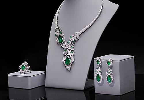 MUSE Design Awards - Floral Elegance Treasures