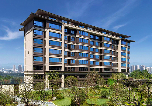 MUSE Design Awards - CENTER MANOR