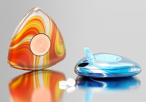 MUSE Design Awards - Triangular Spintop Tin