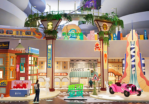 MUSE Design Awards Winner - Zoom, Boom, Bloom!