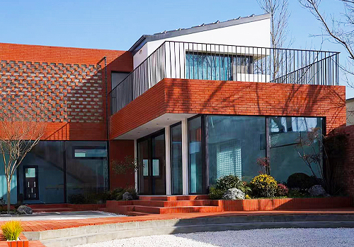 MUSE Design Awards Winner - HEYU · Red-Brick Corridor Courtyard