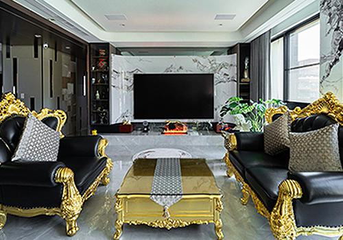 MUSE Design Awards Winner - A Contemporary Dialogue of Gold and Space