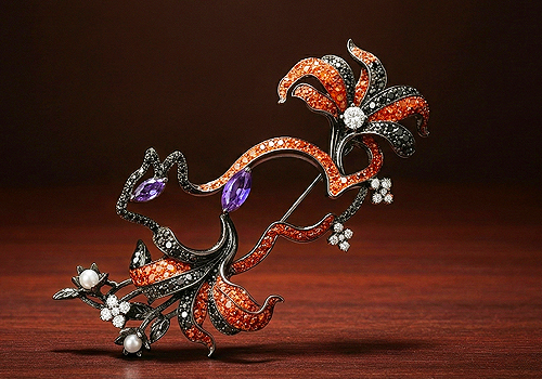 2026 MUSE Design Awards Winner - NOCTURNE OF THE CAT AMONG BLOOMS by JOLI ZHU, SHANGHAI DAIMAN JEWELRY CO., LTD.