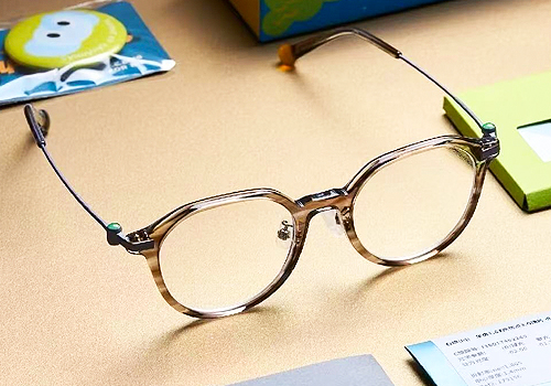 MUSE Design Awards Winner - Super Space Redefining Eyewear Beyond Scale