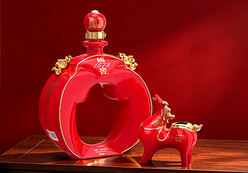 2026 MUSE Design Awards Winner - Guojiao 1573·Horse Stepping on Clouds Bottle by HUNAN NEW CENTURY CERAMICS CO.,LTD.