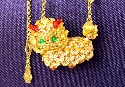 MUSE Design Awards Winner - Palace Creation · The Dynamic Kirin Pendant