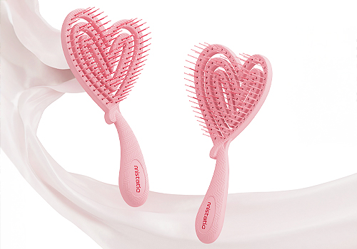 2026 MUSE Design Awards Winner - Heart of Hope: Heart Series Anti-Static Detangler by Ningbo Shike Shuyue Trading Co., Ltd.