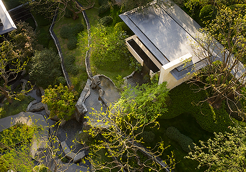 2026 MUSE Design Awards Winner - GREENTOWN PHOENIX MANSION,Nanjing.China by Guangzhou Guanji Landscape Design Co., Ltd.