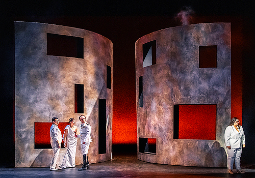 2026 MUSE Design Awards Winner - La clemenza di Tito – Opera by Ruidi Yang