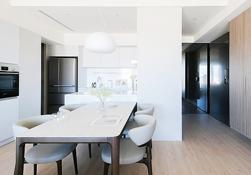 MUSE Design Awards Winner - The Space Between Us