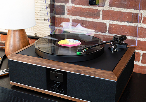2026 MUSE Design Awards Winner - Andover-One MK2 All-In-One Record Player by Andover Audio