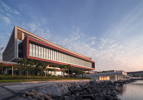 MUSE Design Awards - Waterfront Library with Red Brick and White Stone