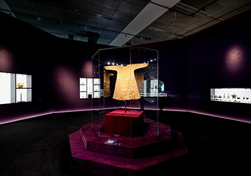 2026 MUSE Design Awards Winner - Shenzhen Shuibei Gold & Jewelry Art Exhibition by SHENZHEN NEWS CULTURAL AND CREATIVE GROUP