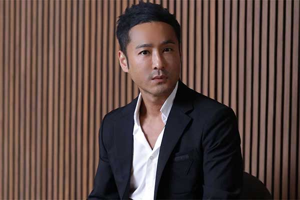 Interview with Jonathan Eav