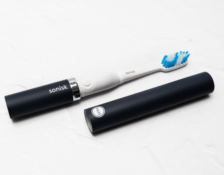 Sonisk Pulse Battery Powered Travel Toothbrush Pulses with Silver Win!