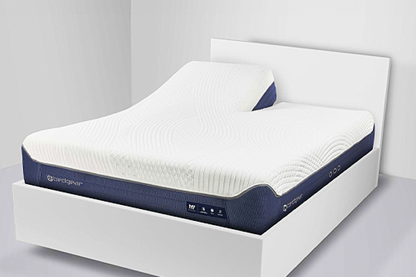 We’re thrilled to announce that both the M3 Performance® Mattress and Storm Performance® Pillow have been named Silver Winners at the 2025 MUSE Design Awards! 