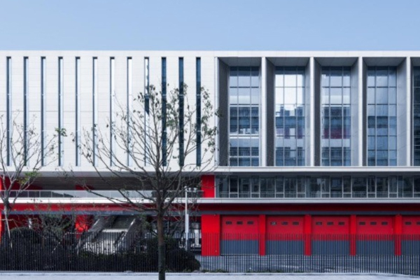 A Marvel of Architecture, the Choujiang Fire Station of Yiwu by Gad Architecture Flaunts Silver Win